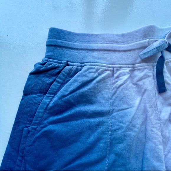 Splendid blue & white tie dye drawstring shorts XS - Picture 2 of 9